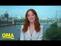 'Bridgerton' star Phoebe Dynevor talks about season 2 of the hit show l GMA