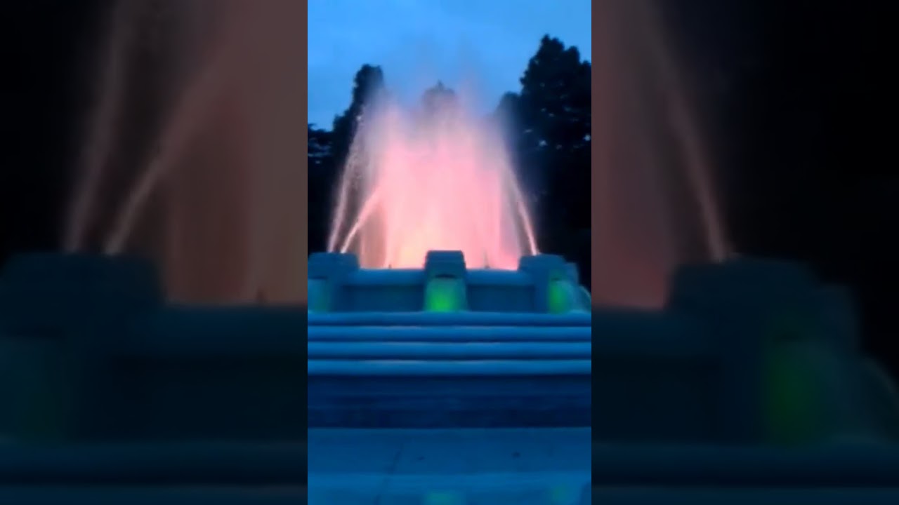 Los Feliz,  California Water fountain