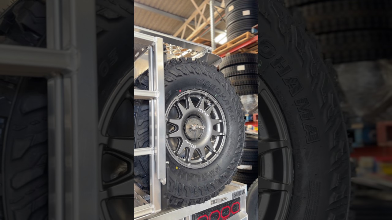 Обновление по BullQM! Новый комплект дисков от @evocorsewheels и шин от @yokohamaaustralia для эт...