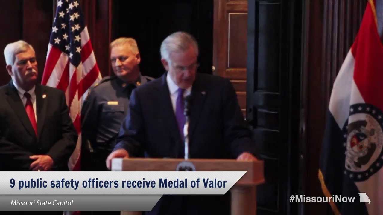 9 Missouri public safety officers receive Medal of Valor - YouTube