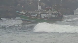 Ombak minggu 6 September 2026 soketanboat naik muara diderek kapalboat di#beach 