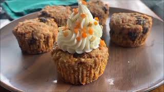 100 Calorie HEALTHY Carrot Cake Cupcakes!