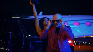 iamchino x pitbull - discoteca (official video) Resimi