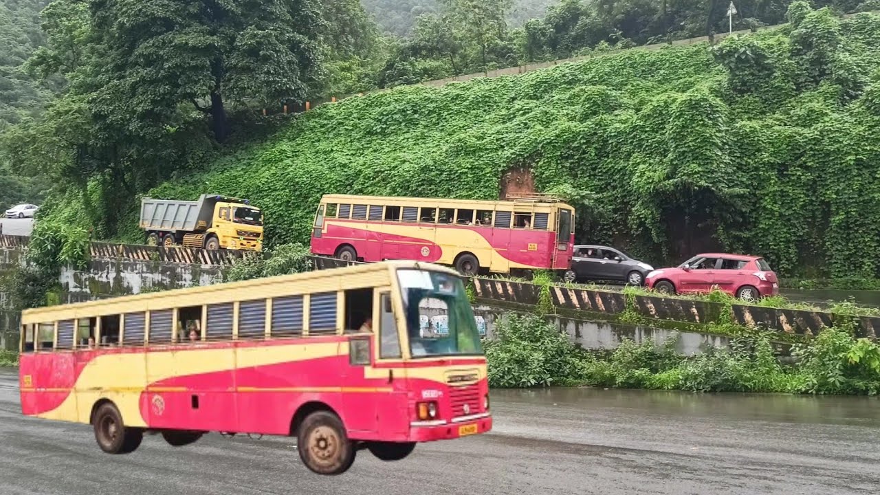 kerala-rtc-bus-and-heavy-truck-turning-second-and-third-hairpin-bend