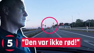 Thumbnail for Kasper fanger en bilist som nægter at have kørt over for rødt! | Politijagt | Kanal 5 Danmark