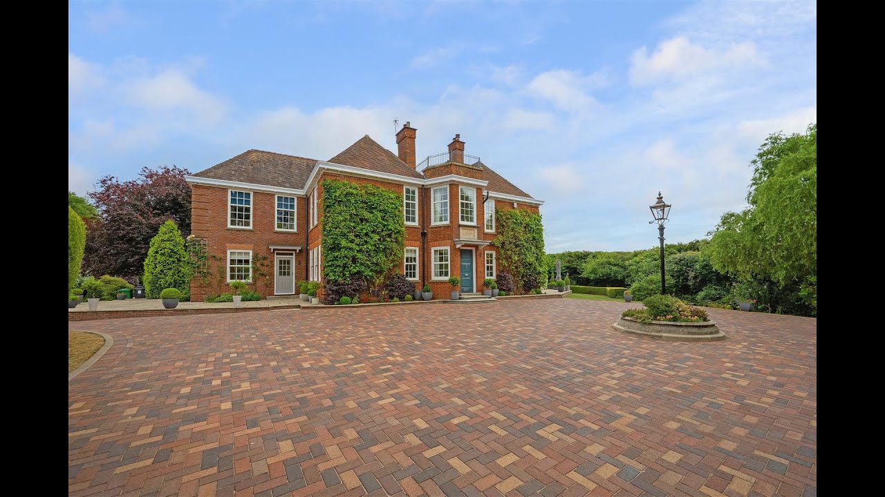 Egg Lane, Claines - Fine & Country Worcestershire with