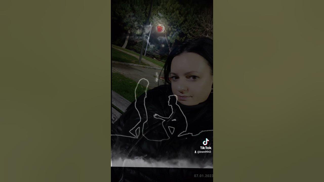 Знаешь дельфины умирают во сне песня. Знаешь дельфины умирают во сне песня