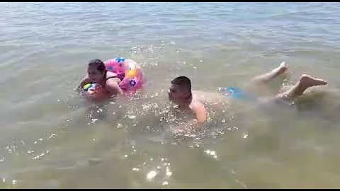 io e Aldo siamo al mare si