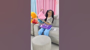 Mini Vlog 218 - Buying GIFTS!🎁🤩💕 | #gift #minivlog #shorts | Riya