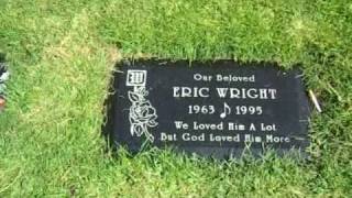 Celebrity Eazy-E's Grave Wealth