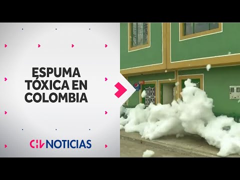 Alerta ambiental por ESPUMA TÓXICA en Colombia - CHV Noticias
