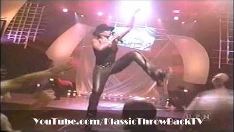 Mary J. Blige ft. Jadakiss - "Family Affair" Live (2001)