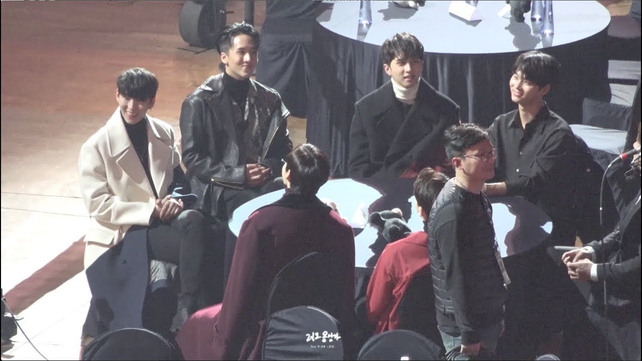 171115 AAA 빅스(VIXX) ‘슈주 이특선배님 말에 빵터진 육빅쮸'