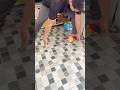 Mainan anak kepiting berjalan sensor