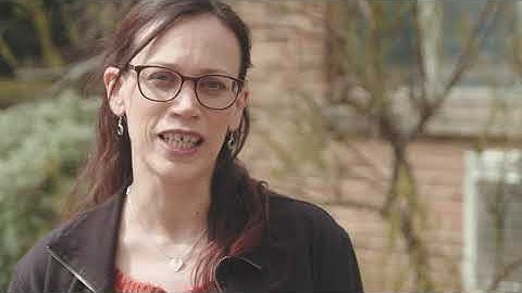 Adolescence, digital technology and mental health