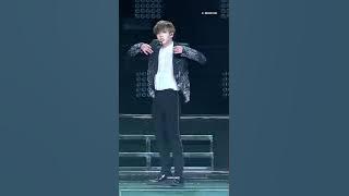 170324 THE WINGS BEGIN / 정국 직캠 JUNGKOOK FOCUS