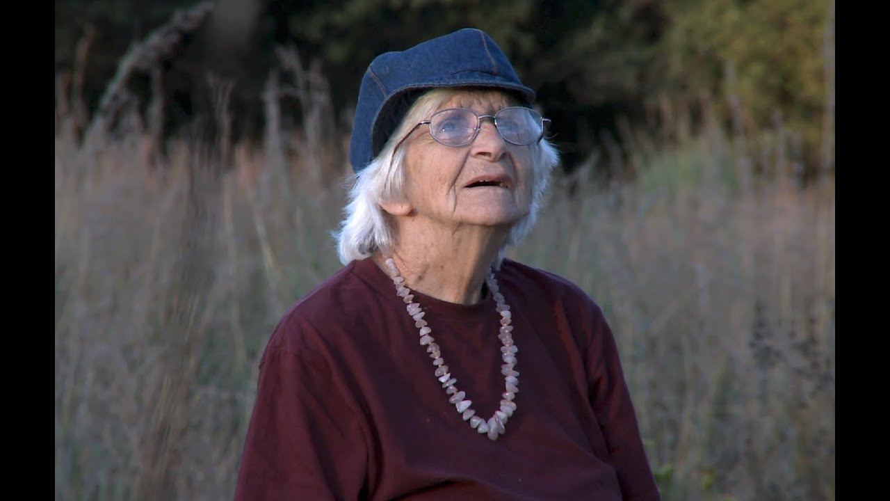 FOREST OF CROCODILES | 52' | 2009 UK | DIR/PROD MARK AITKEN | DOCUMENTARY