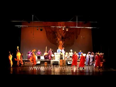 the-malians-rocking-the-stage!