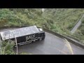 Caminhão manobrando na Serra do Rio do Rastro
