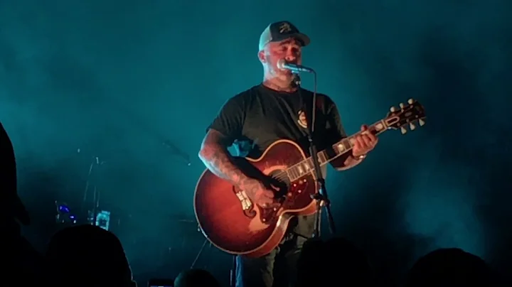 Aaron Lewis "Something to Remind You" Chester Benn...