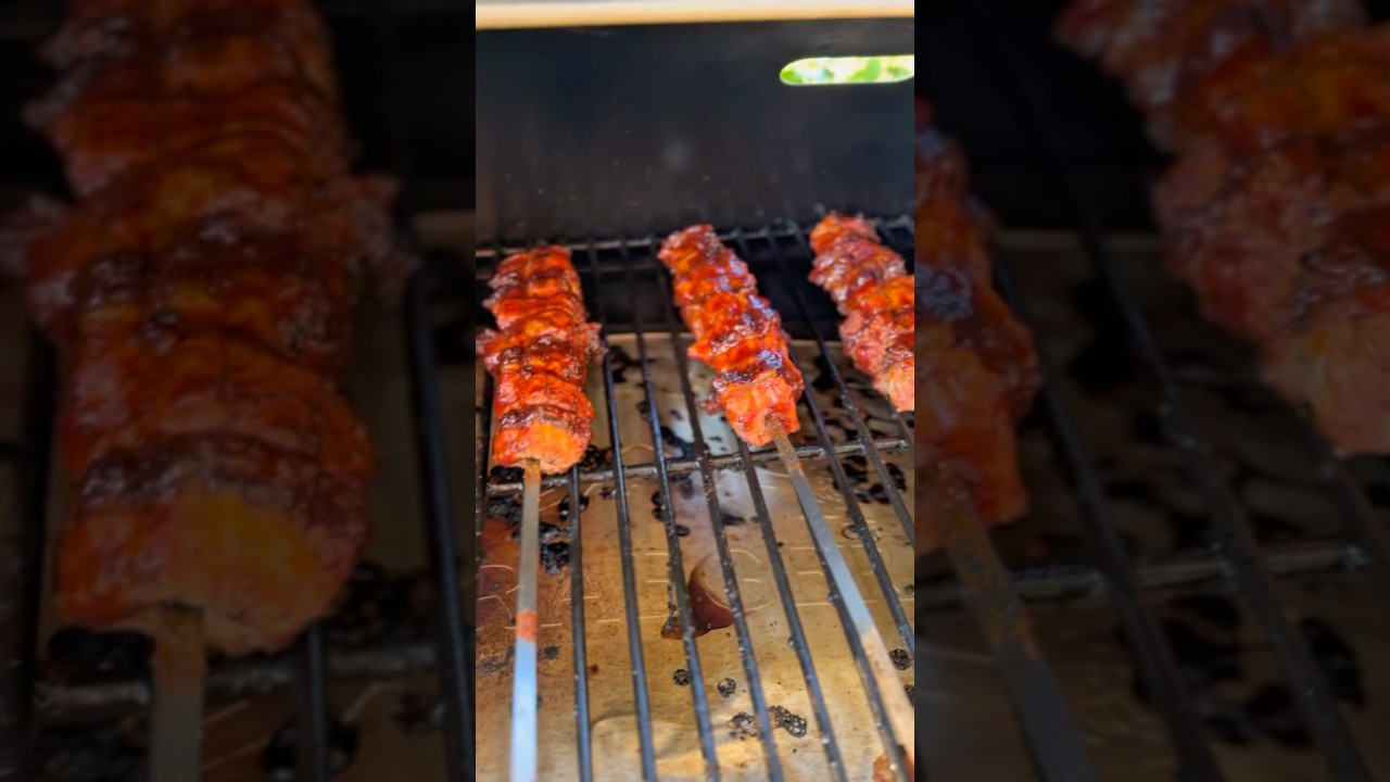 Трехслойные шашлычки из свинины для 4-й недели игрового дня Traeger!! @tftibbq