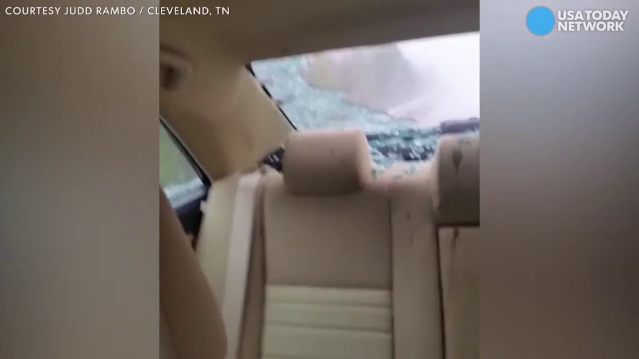 Hail completely smashes car window - YouTube