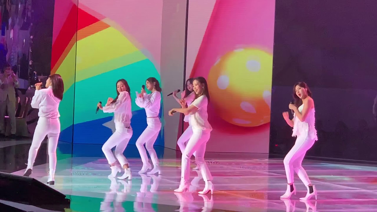 Apink (에이핑크) - Mr. Chu (미스터 츄) @ Lazada Supershow Malaysia 191110