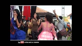 YAMAN MADU  - AJENG FEAT SRI  The Queen Of Pantura DEWI KIRANA