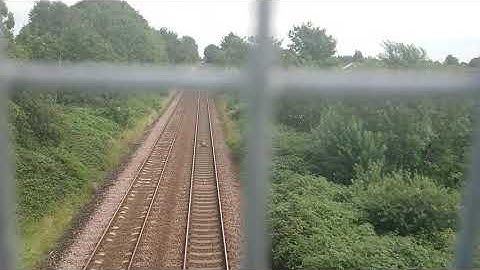 Class 158 tone in widnes going past hough Green