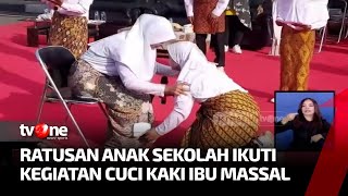 Isak Tangis Warnai Aksi Cuci Kaki Ibu Massal di Jakarta | Kabar Pagi tvOne