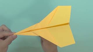 【めっちゃ飛ぶ！】A4用紙で作る紙飛行機です。[It flies really fast]It is a paper airplane made of A4 paper.