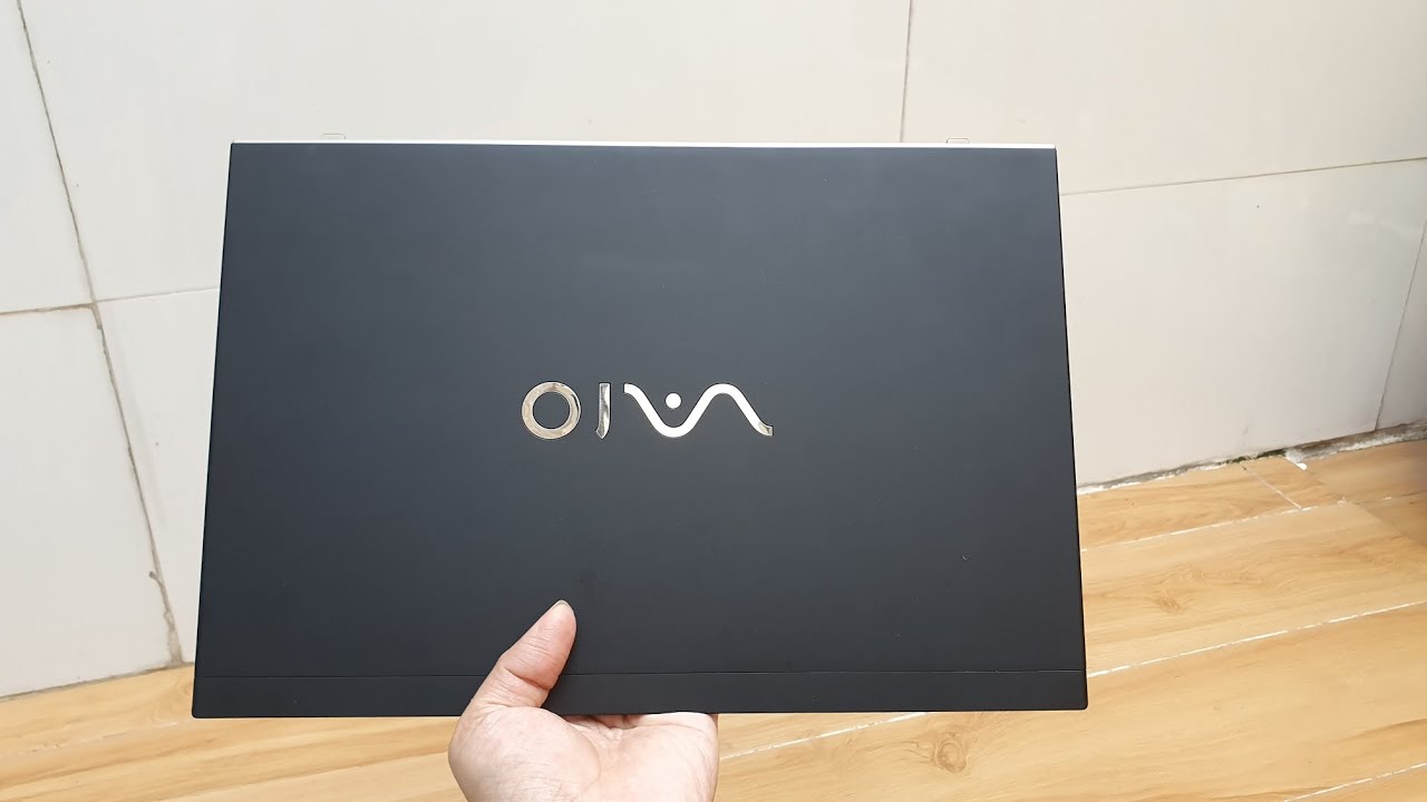 Đã chốt. laptop Sony Vaio i5, 8250u, ram 8, ssd 256g, 13.3fullHD 