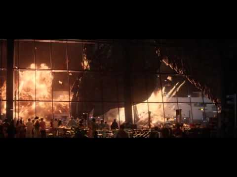 Godzilla (2014) - Airport Roar