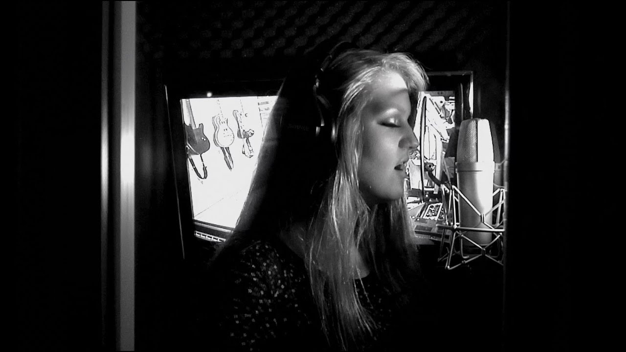 Kathryn Dean Sings 'Told You So' Live In-Studio