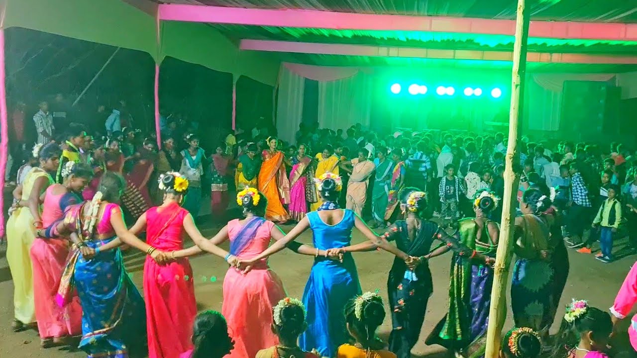 आंबेसरी मोरघपाडा गावातील लग्नातील डान्स || SANTOSH DJ MUSICAL || @radhubhaiaadiwasi1431