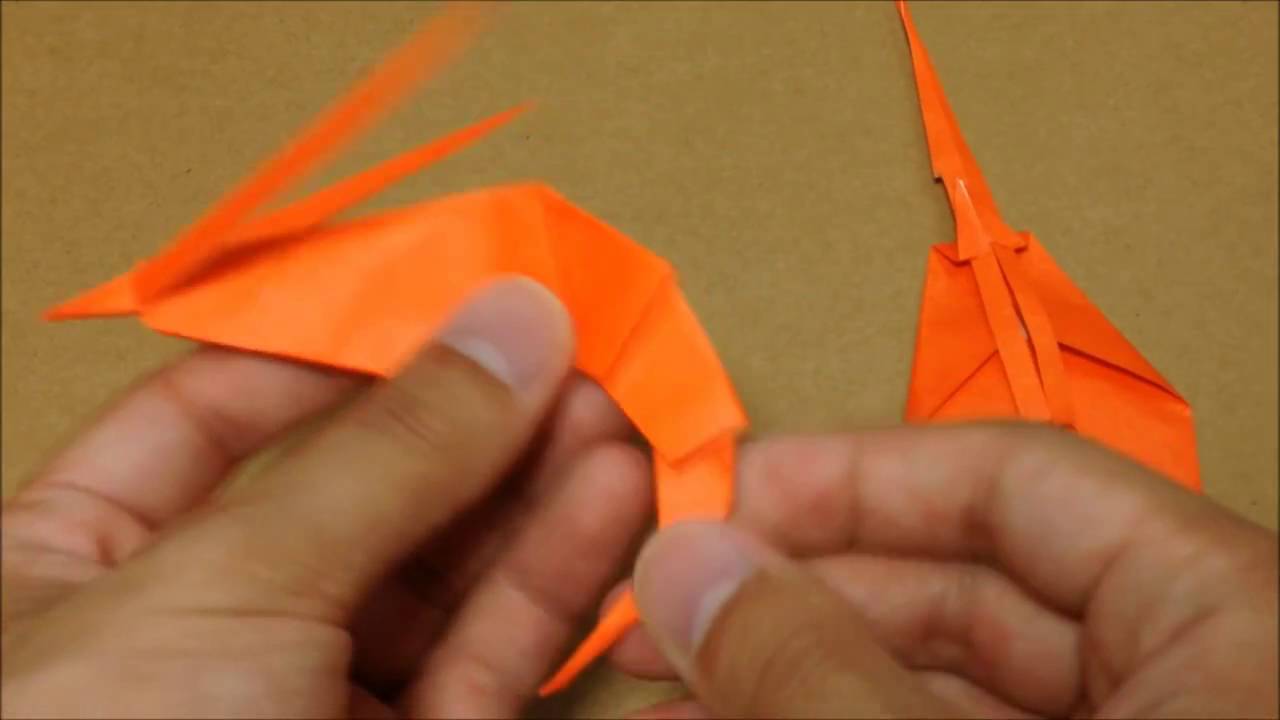 簡単折り紙 エビ 海老 の折り方 お祝い席の飾りにも Origami Shrimp Youtube