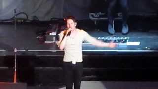 Download Lagu Owl City - Good Time live from Manchester MP3
