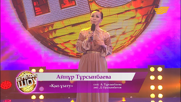 Инцест порно: Әпкесі транссексуалды трахает, ал оның ағасы олардың видеосын желіде ұстады