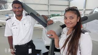 Whanganui flight school business soaring