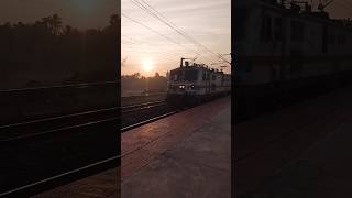 Shortest Shatabdi Express On Morning ? indianrailways trainvideo shatabdi_express