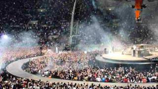 U2 CONCERTO ROMA 08/10/2010 - Intro e Beautiful Day - Tour 360°