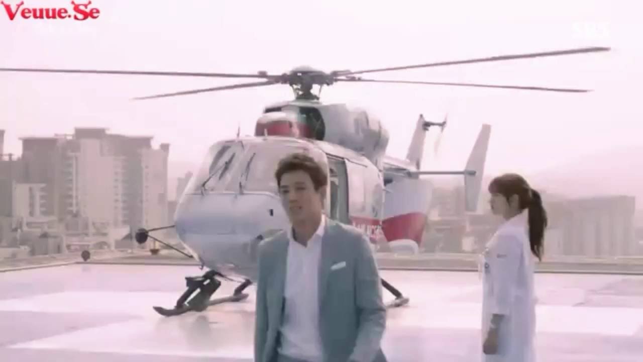 Hong Ji-Hong and Yoo Hye-Jung meeting after 13 years (Doctors/Doctors Crush)