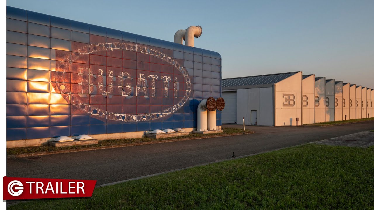 La fabbrica blu Trailer YouTube La fabbrica blu Trailer YouTube