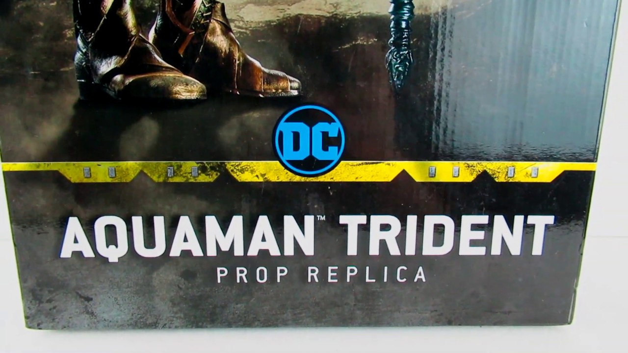 The Noble Collection Aquaman Trident