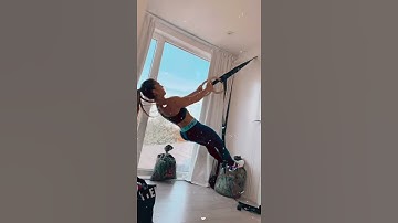 ( At home ) feet elevated ring rows