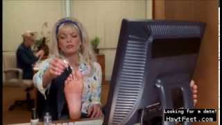 Jaime Pressly painting her toenails