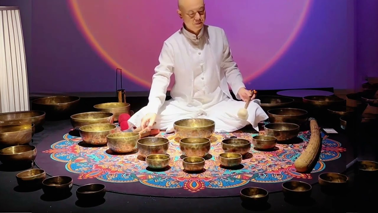 528Hz Cosmic Energy Cleanse｜Chakra Balancing & Soul Healing｜Binaural Beats for Trauma Recovery