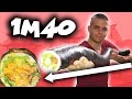 Je mange un sushi burrito xxl de 1m40 de long 