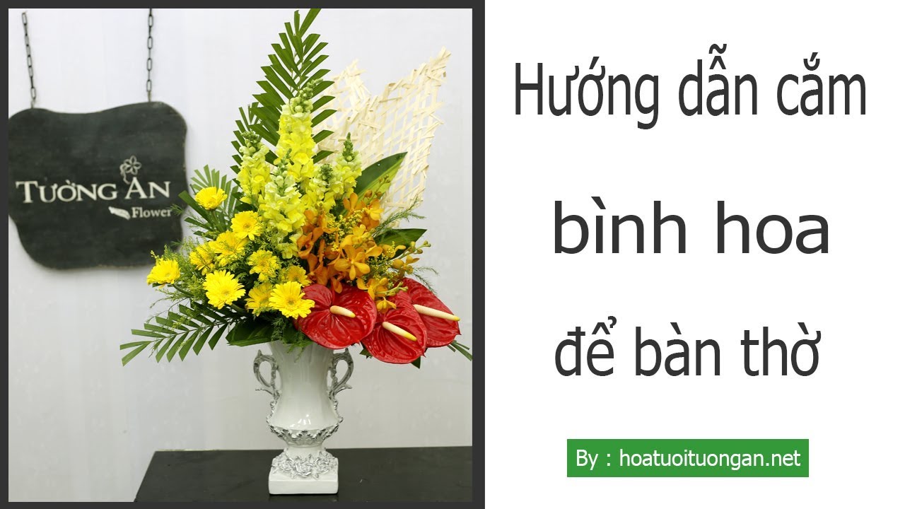 Hướng dẫn cắm bình hoa để bàn thờ | hoa dâng Phật - YouTube