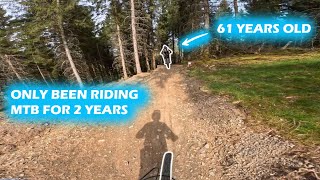 THIS 61 years old guy shredding this blue trail !